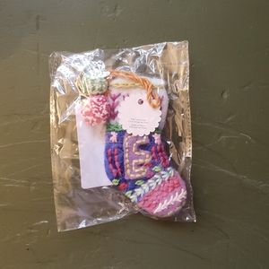 🌲All Bundled Up Felt Monogram Ornament "E"